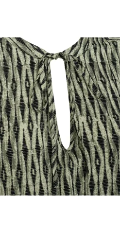 Adney bluse med mønster deep lichen green w. black