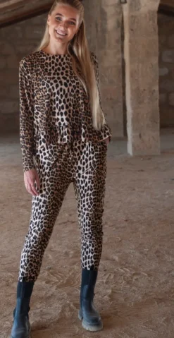 Alma bluse med peplum og leopard print