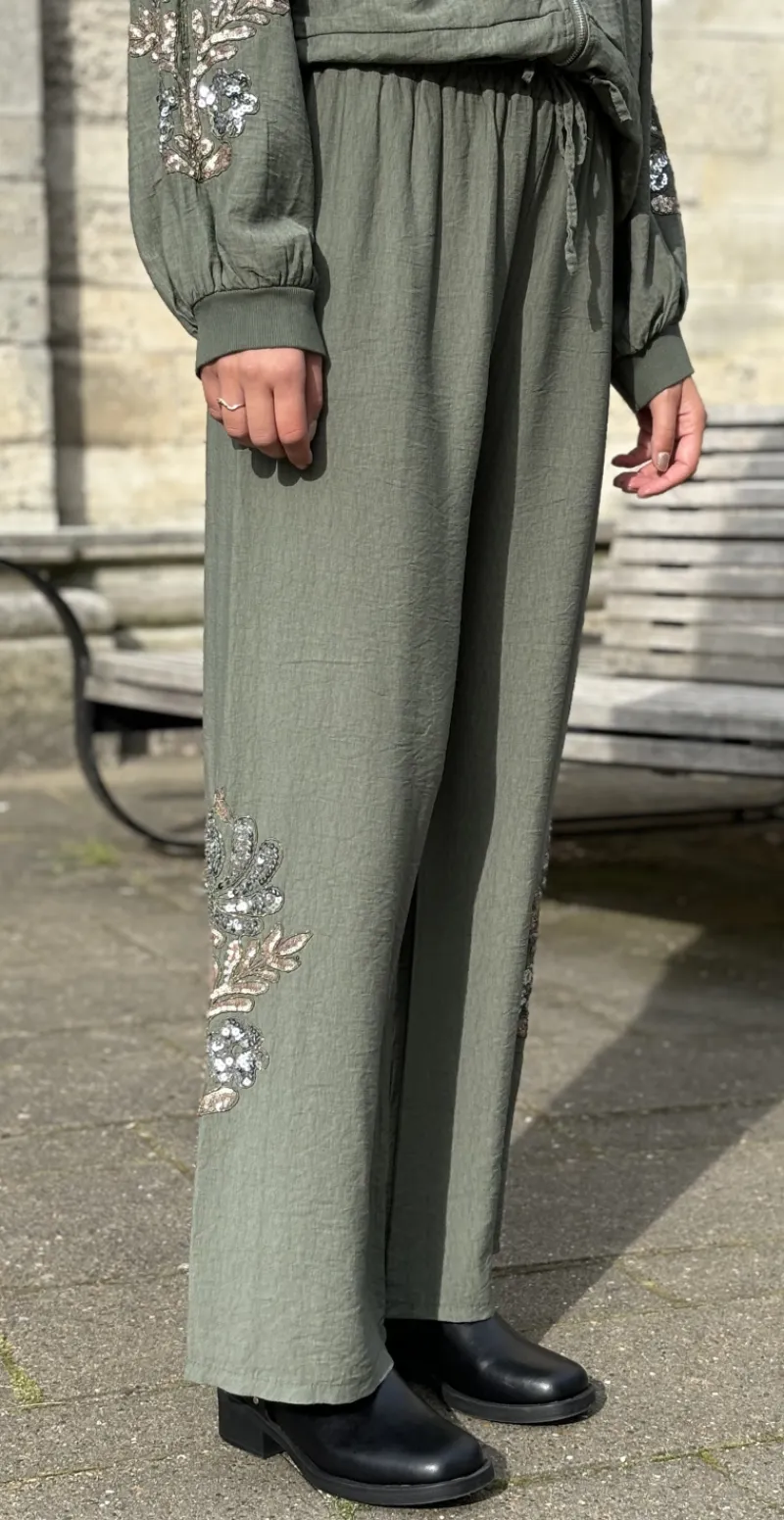 Athena bukser med palietter army LikeLondon