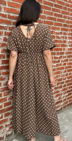 Cornelia kjole med prikker og smock brun LikeLondon by Christina