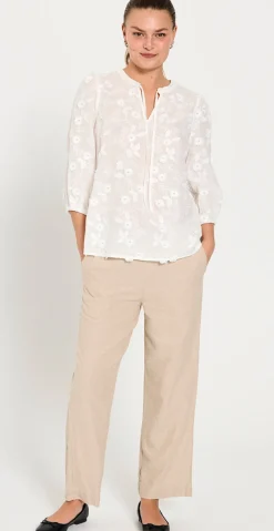 Darana bluse med blomster star off-white