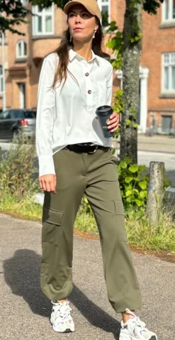 Emily bukser med elastik og cargo-lommer army