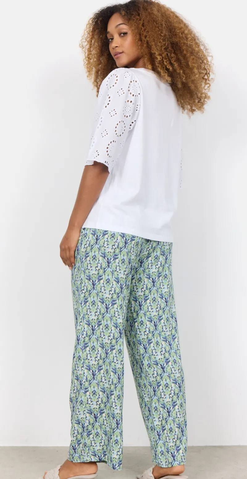 Fleur bluse med broderi anglaise på ærmerne hvid