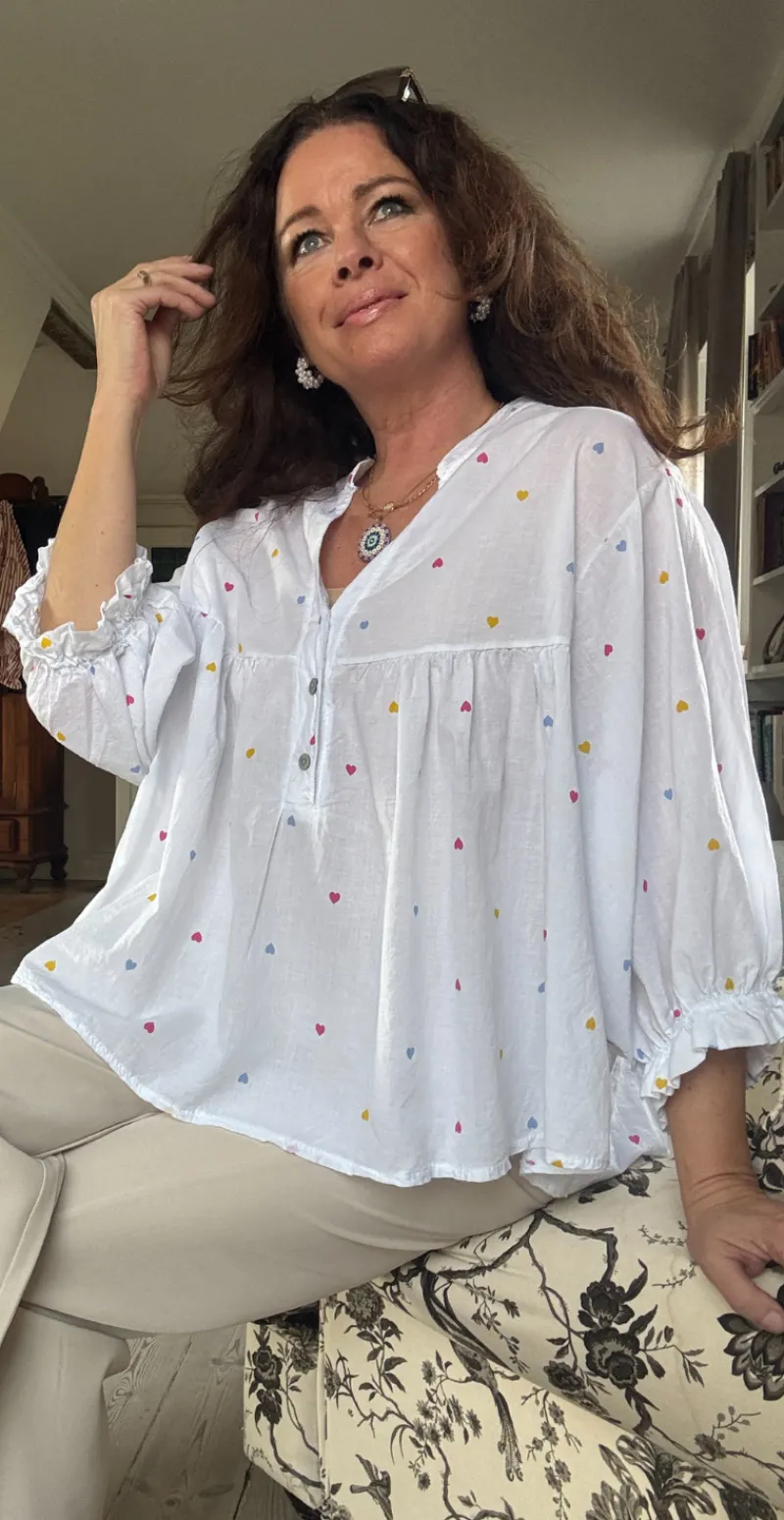 Francie bluse med små hjerter LikeLondon