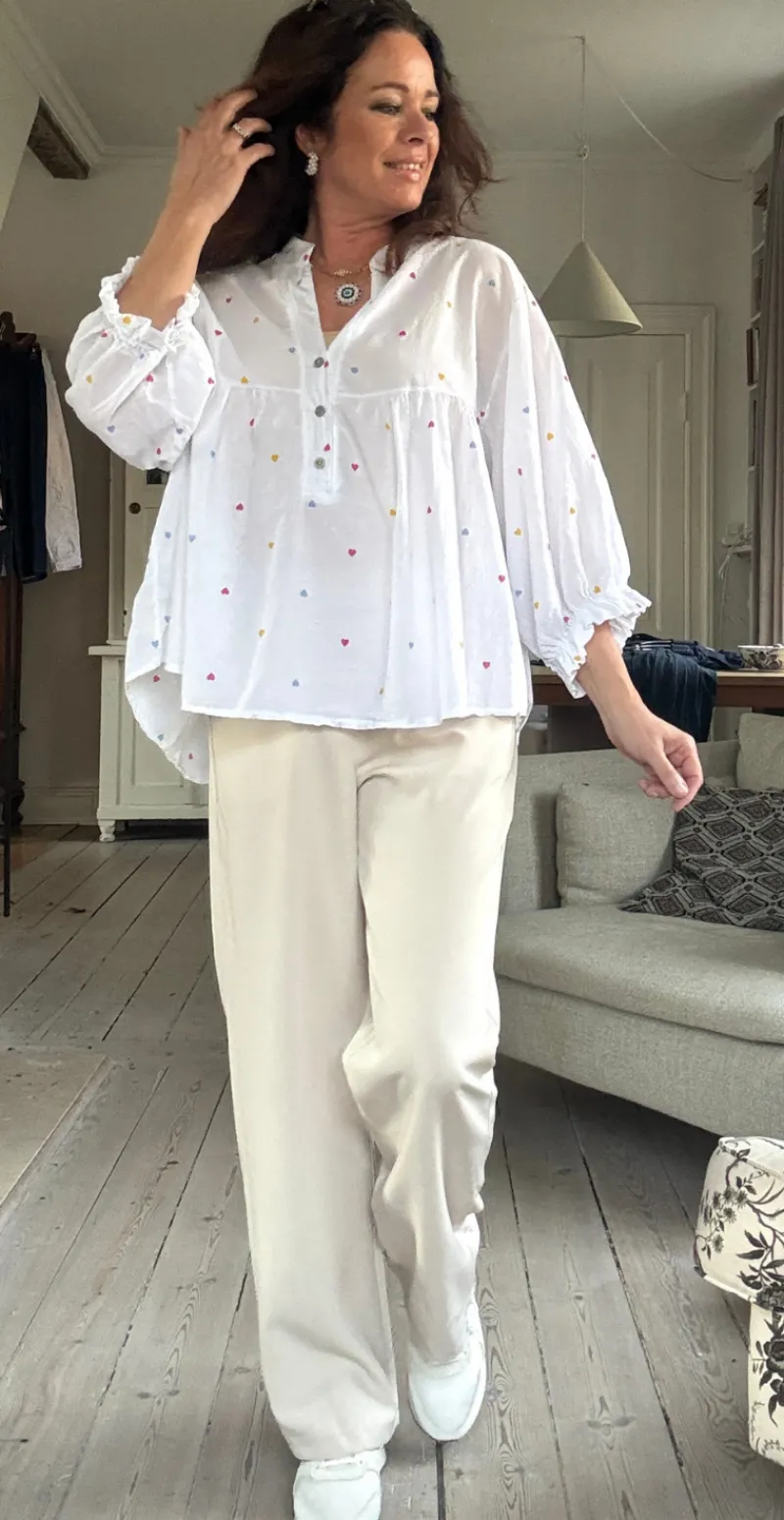 Francie bluse med små hjerter LikeLondon