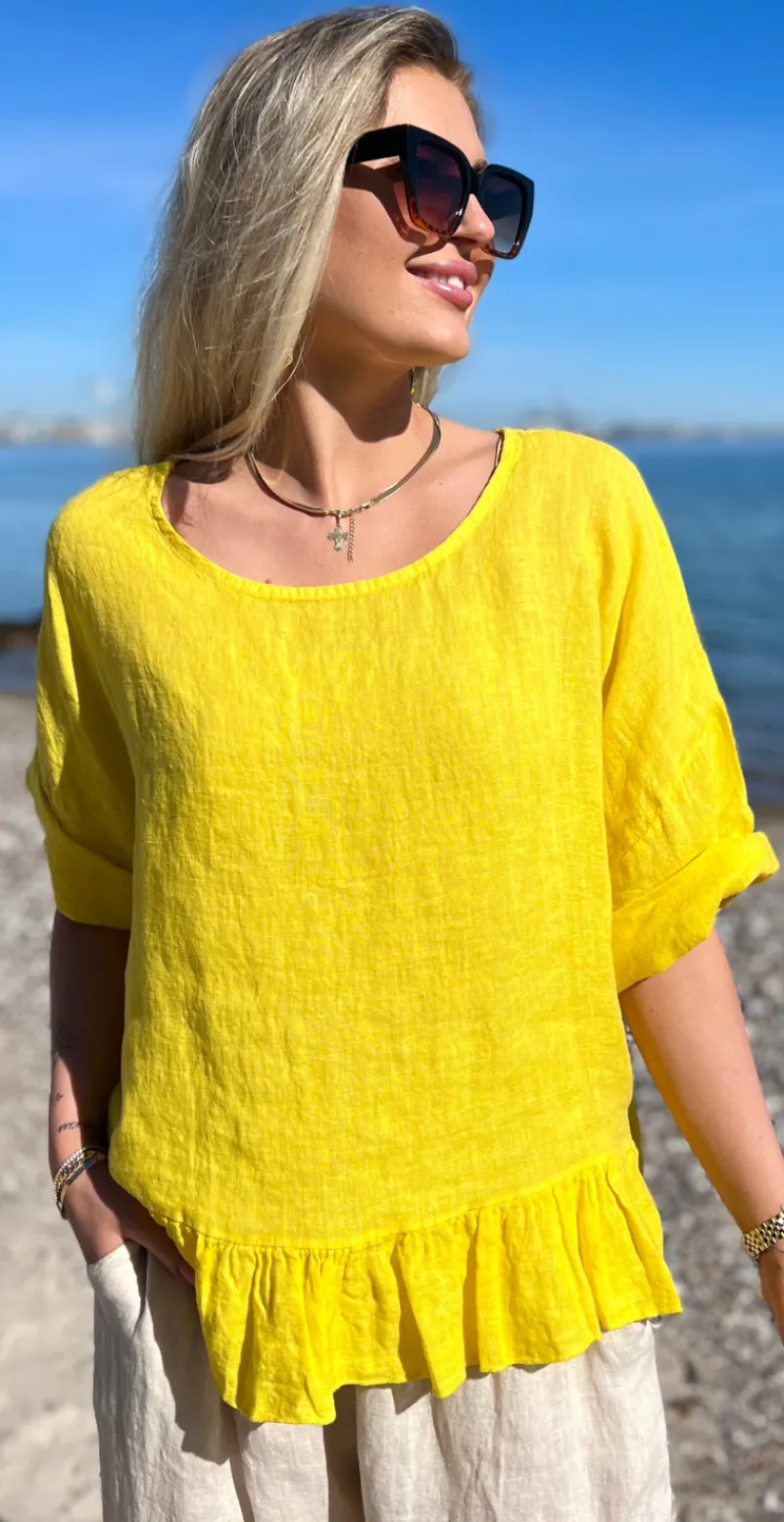 Freja hørbluse med peplum sennep LikeLondon