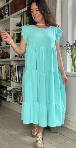 Frida kjole med peplum og vidde mint LikeLondon