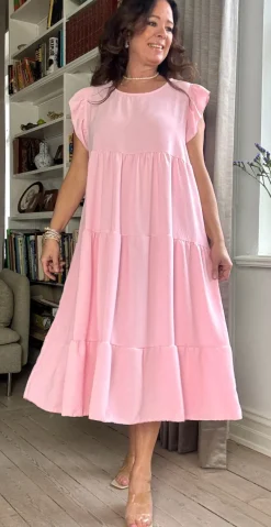 Frida kjole med peplum og vidde rosa LikeLondon