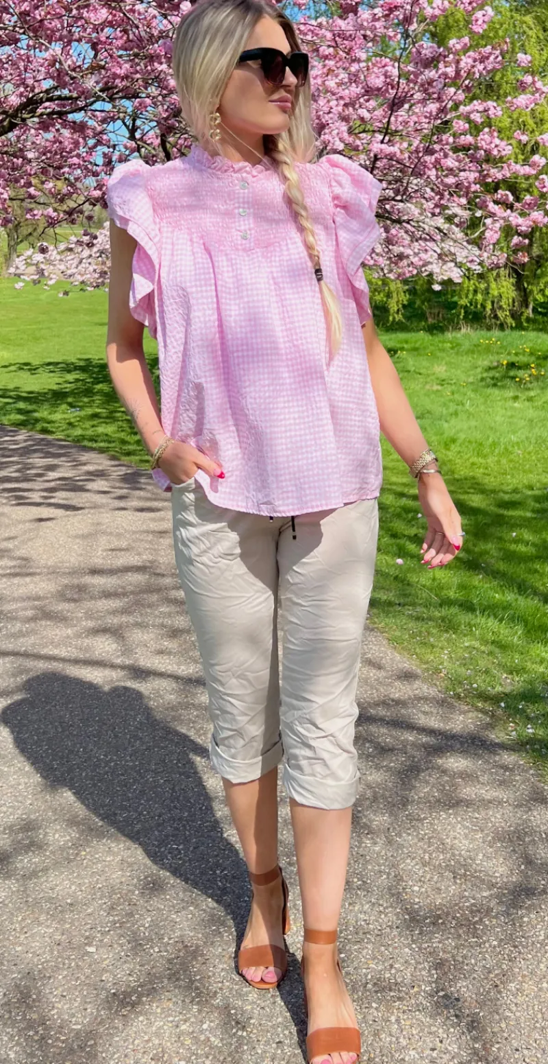 Gypsy ternet bluse med smock og flæseærmer lyserød LikeLondon
