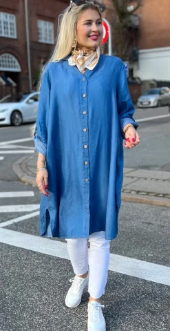 Ivy denim kjole med knapper medium jeans LikeLondon