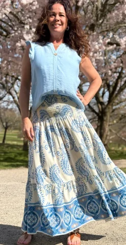 Jackie nederdel med paisley print lysblå LikeLondon