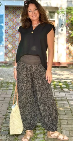Jill bukser med elastik ved talje og fod leopard brun LikeLondon