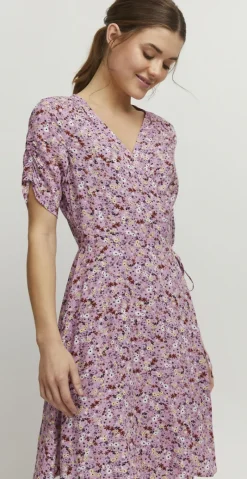 Joella slå-om kjole ash rose mix