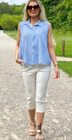 Kelsie bluse med striber, knapper og krave blå LikeLondon