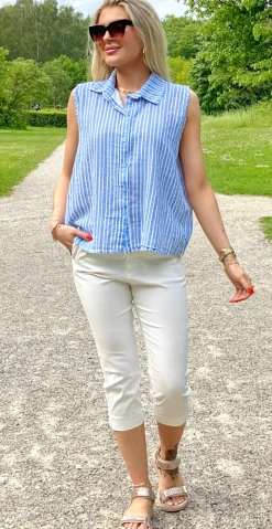 Kelsie bluse med striber, knapper og krave blå LikeLondon