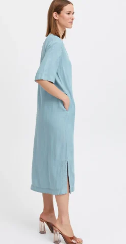 Lana kjole light blue denim