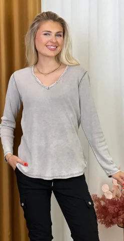 Lillie bluse med frynsekant fango LikeLondon