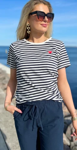 Mian bluse med striber off-white w. navy Freequent