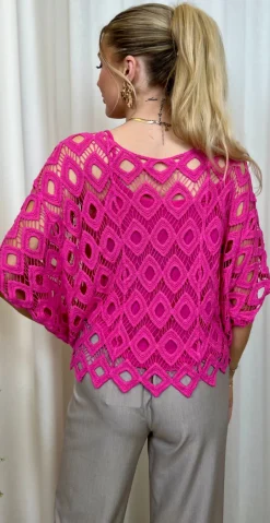 Michela hæklet bluse med indertop pink LikeLondon