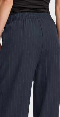 Midde barrel pants navy pinstripe mix