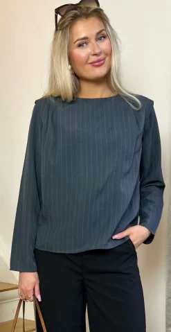Midde bluse dark grey mel. pinstripe