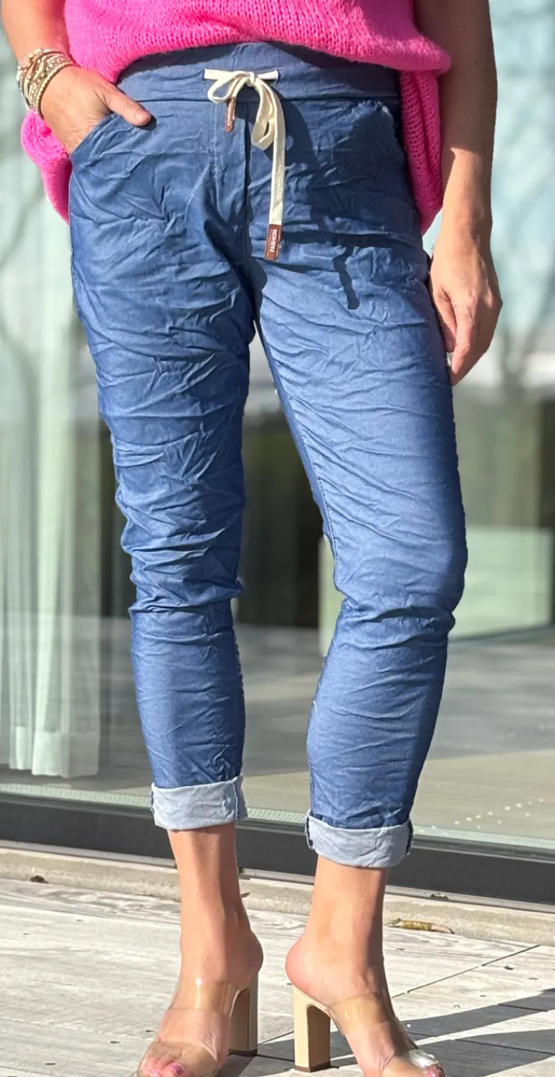 Nora buks med elastik og snørre denim LikeLondon