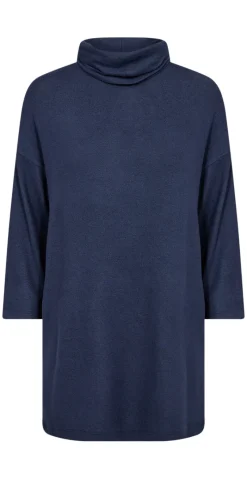 Olivia bluse med høj hals og trekvart ærmer navy