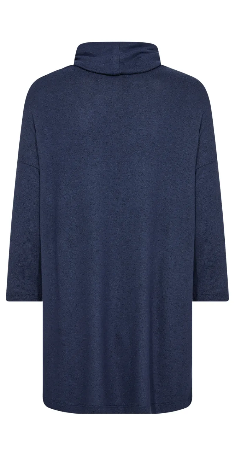 Olivia bluse med høj hals og trekvart ærmer navy