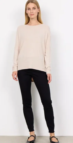 Olivia strikbluse med rund hals creme