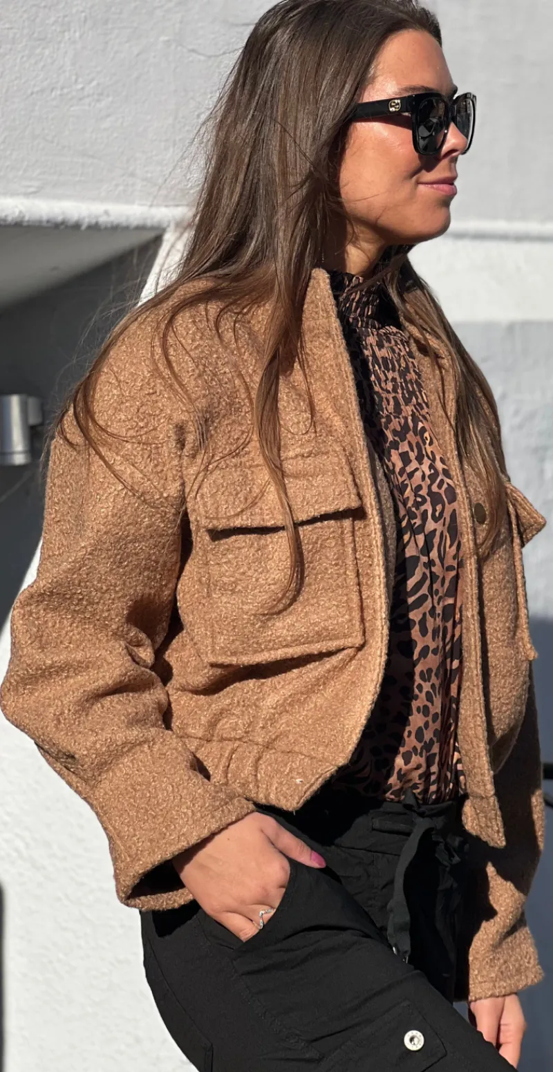 Paula teddy bomberjakke taupe LikeLondon