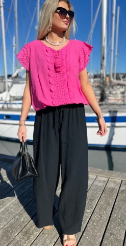 Sabrina bluse med hæklede detaljer pink LikeLondon