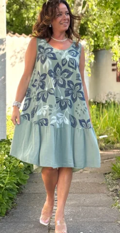 Safira kjole med peplum og blomsterprint khaki LikeLondon
