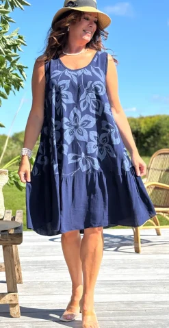 Safira kjole med peplum og blomsterprint navy LikeLondon