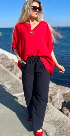 Sally buks med lige ben og lommer navy Likelondon