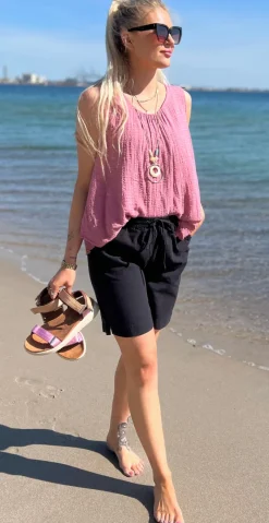 Sally shorts med elastik og lommer sort