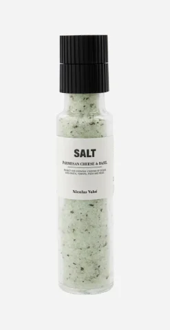 Salt med parmesan og basilikum