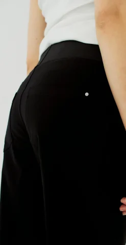 Shantal bukser med power stretch sort