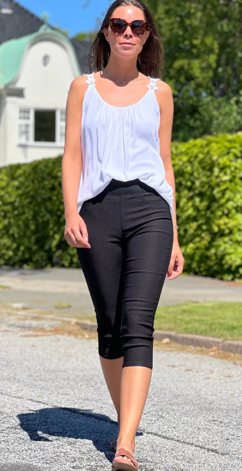 Shantal capri buks sort