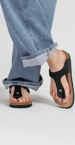 Slip-in sandal med spænde sort