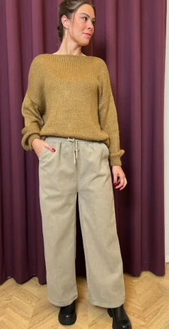 Smilla fleece buks med brede ben mocca LikeLondon