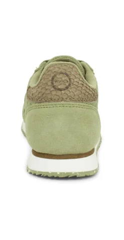 Sneakers med snørebånd og skind i Dusty Olive