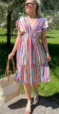 Tasja kort kjole med elastik talje royal blue LikeLondon