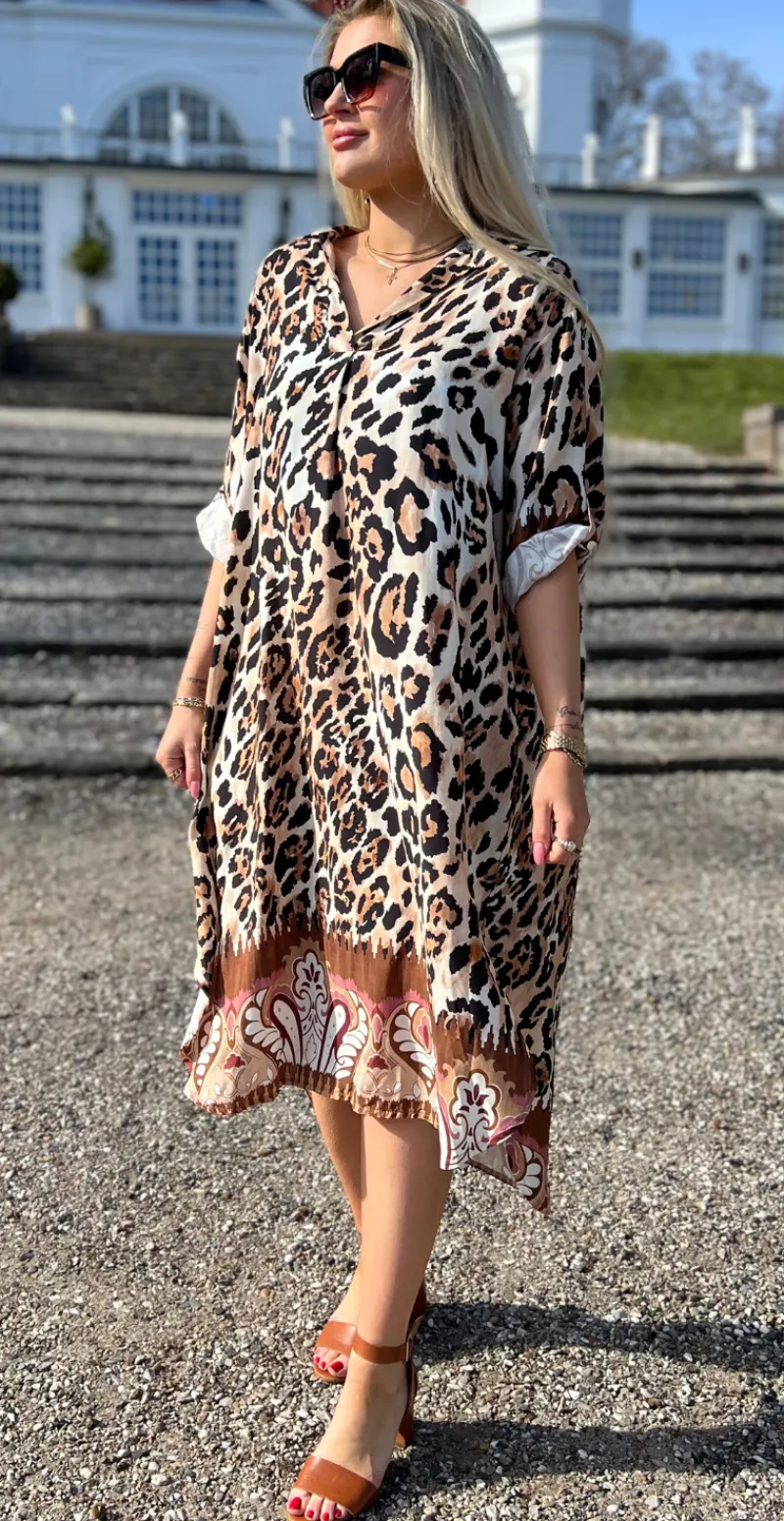 Tessa kjole med leopard LikeLondon