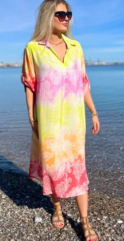 Tessa kjole med paisley fuxia LikeLondon