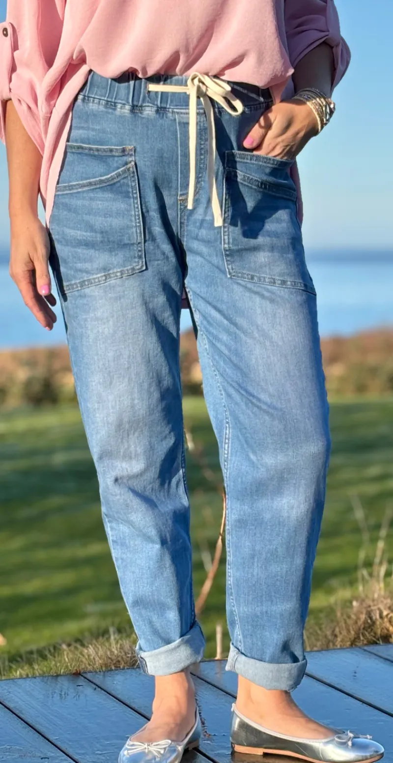 Thea bukser med lommer lys denim LikeLondon