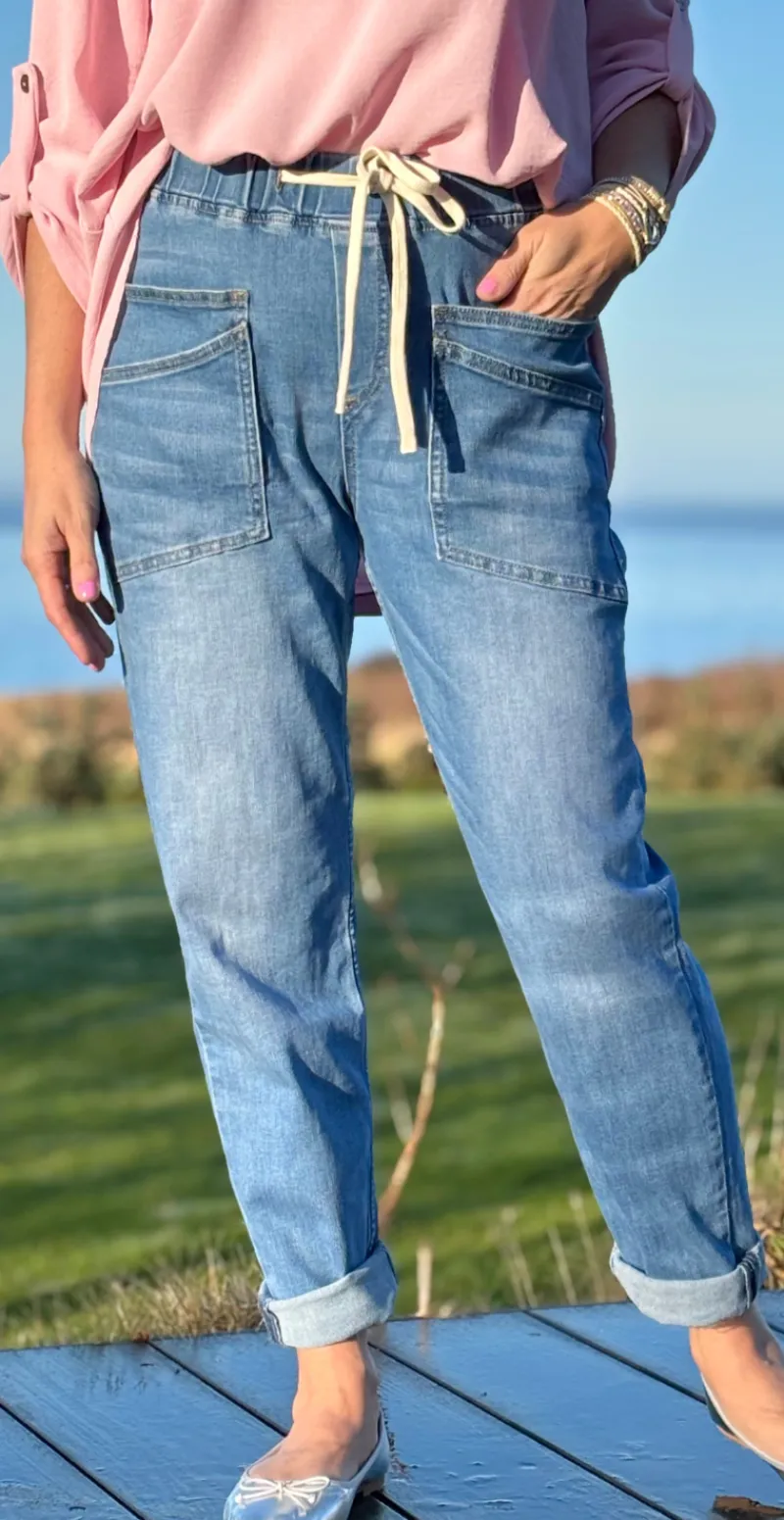 Thea bukser med lommer lys denim LikeLondon