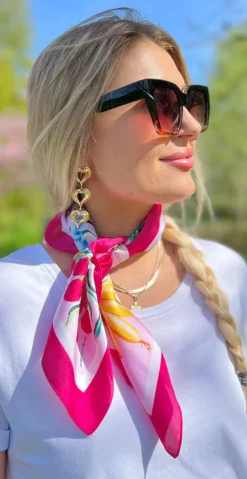 Tørklæde med blade og kornblomster pink LikeLondon