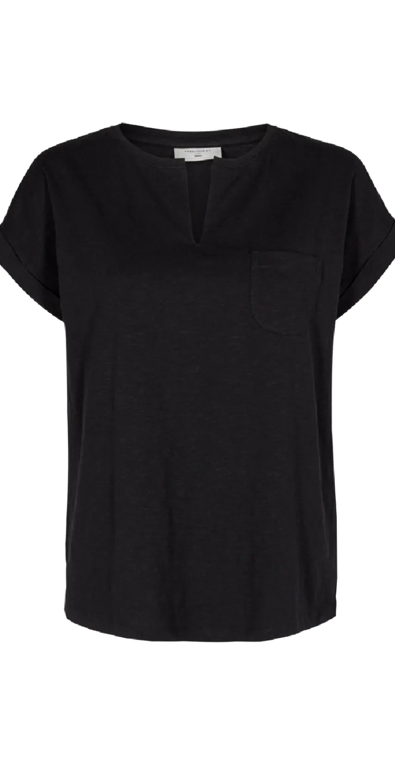 Viva T-shirt med brystlomme sort