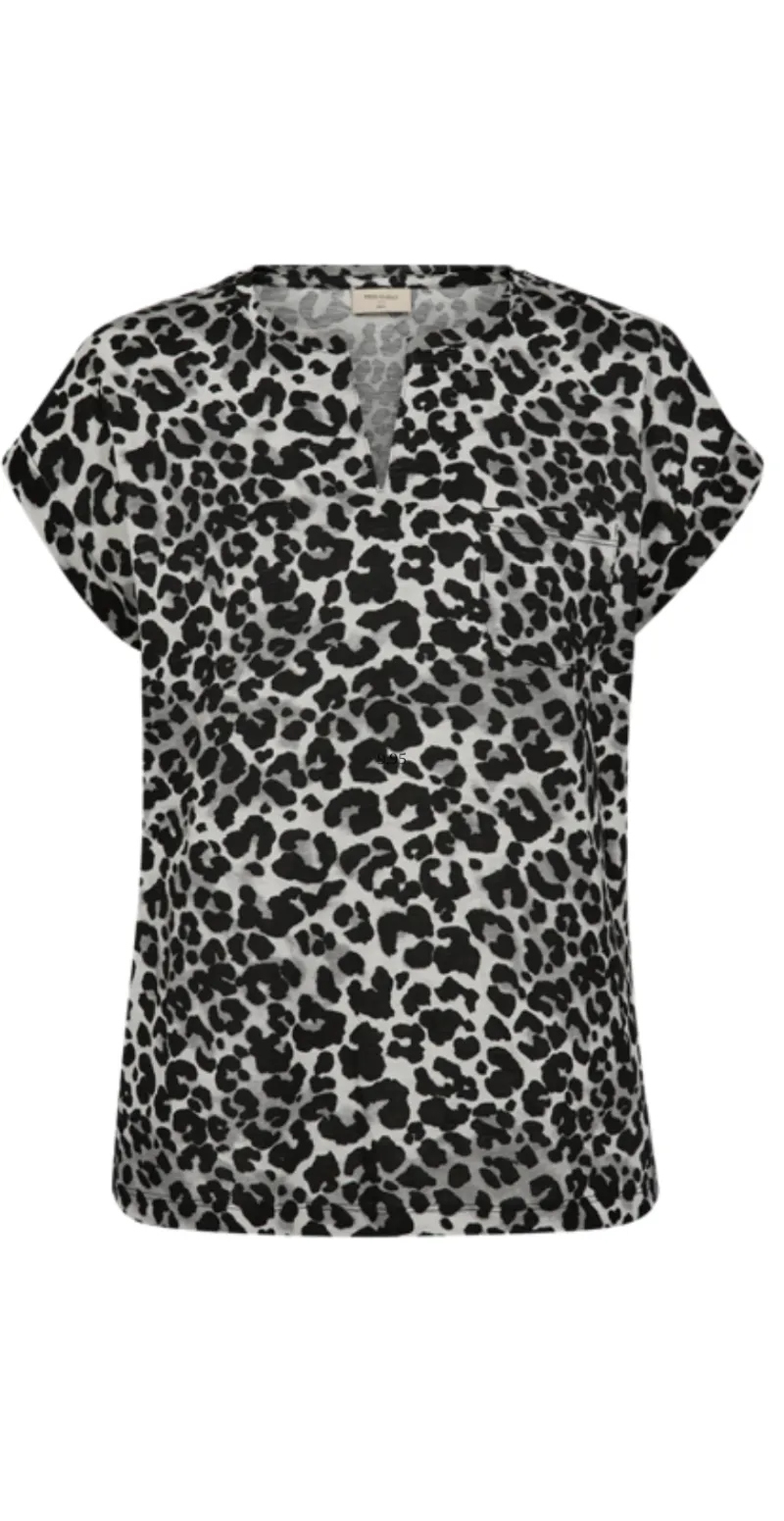 Viva T-shirt med leopard print high-rise w black